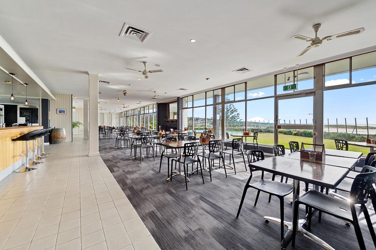 Scamander Beach Resort Экстерьер фото