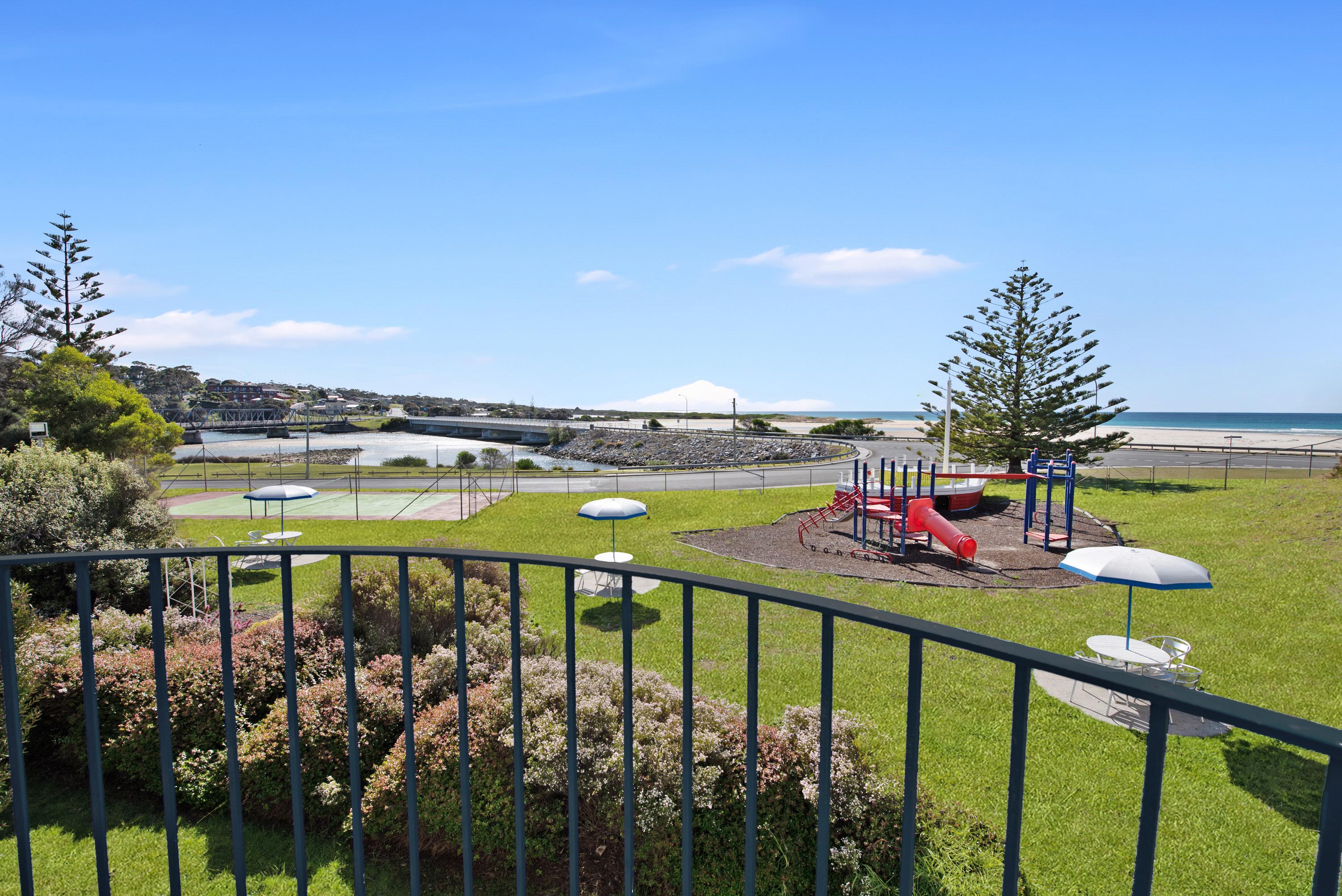 Scamander Beach Resort Экстерьер фото