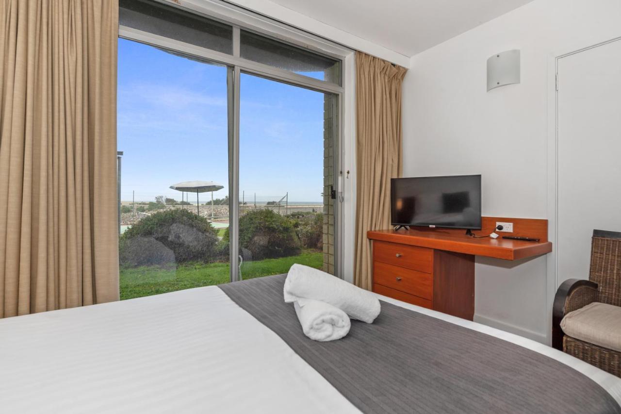 Scamander Beach Resort Экстерьер фото